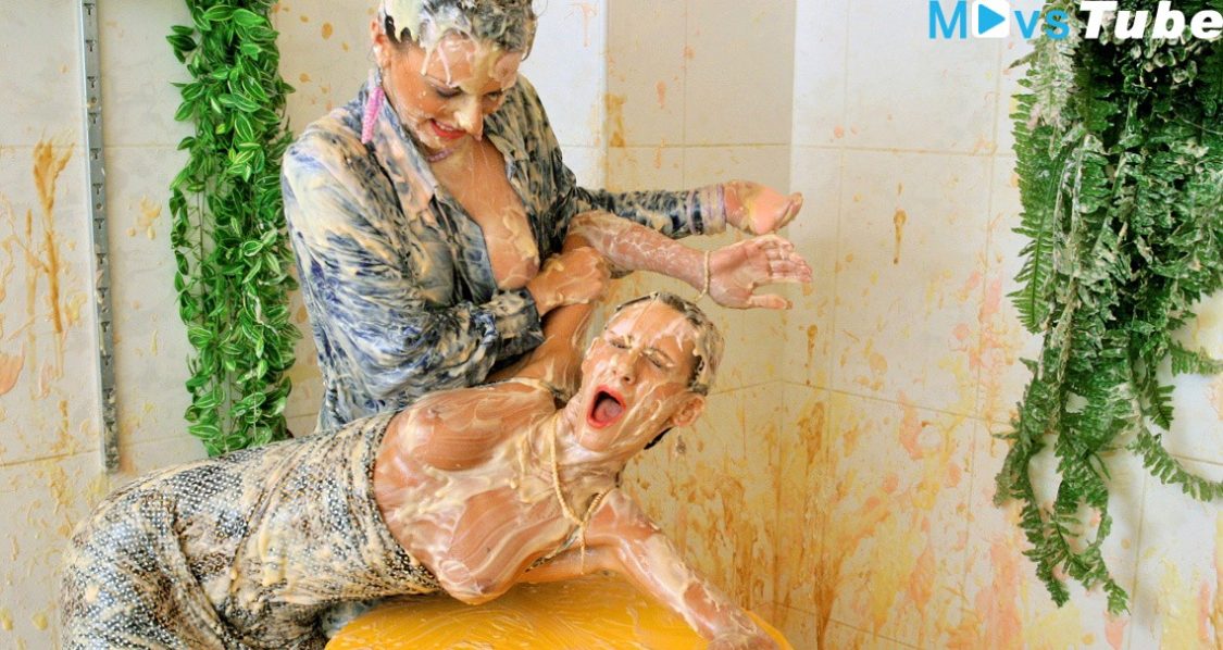 Pudding Factory Food Fight Allwam 2015 Virus Vellons Wet & Messy, Lesbian