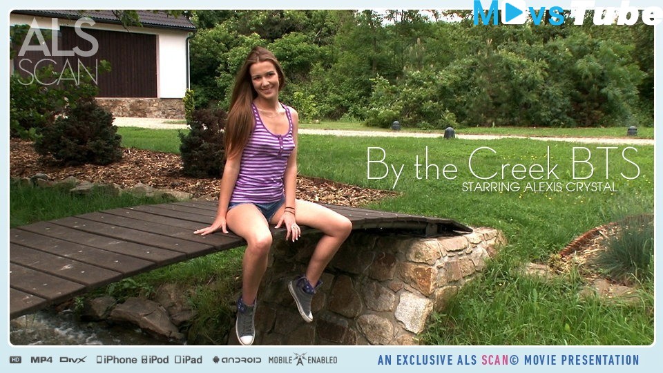 By the Creek BTS Alsscan 2015 Alexis Crystal Redhead, Spreading