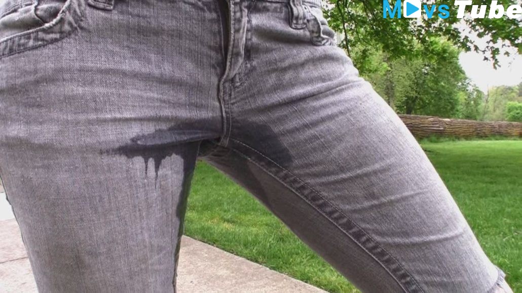 Pants Wetting in the Park Hdwetting 2012  Jeans